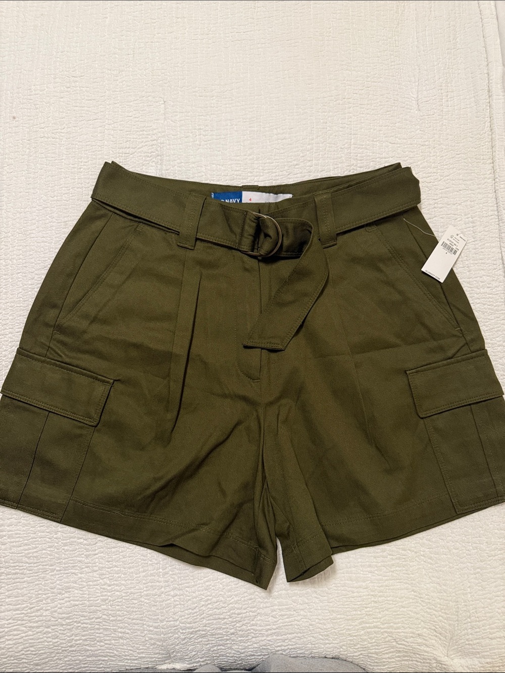 NWT Old Navy Olive Extra High-Rise Cargo Shorts